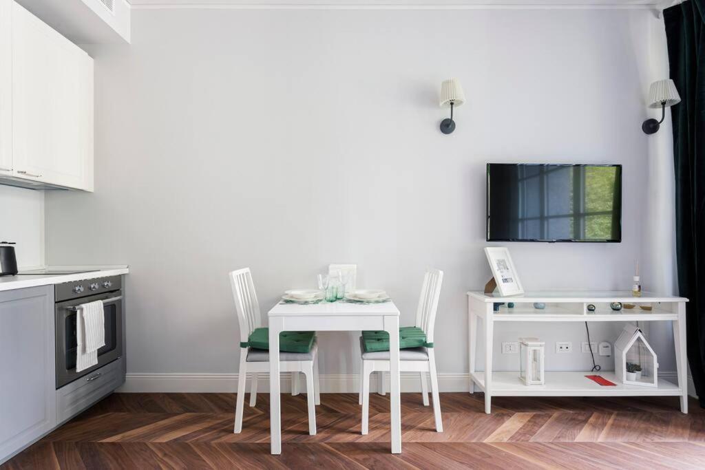 Unique Studio In The Heart Of Milaan Buitenkant foto